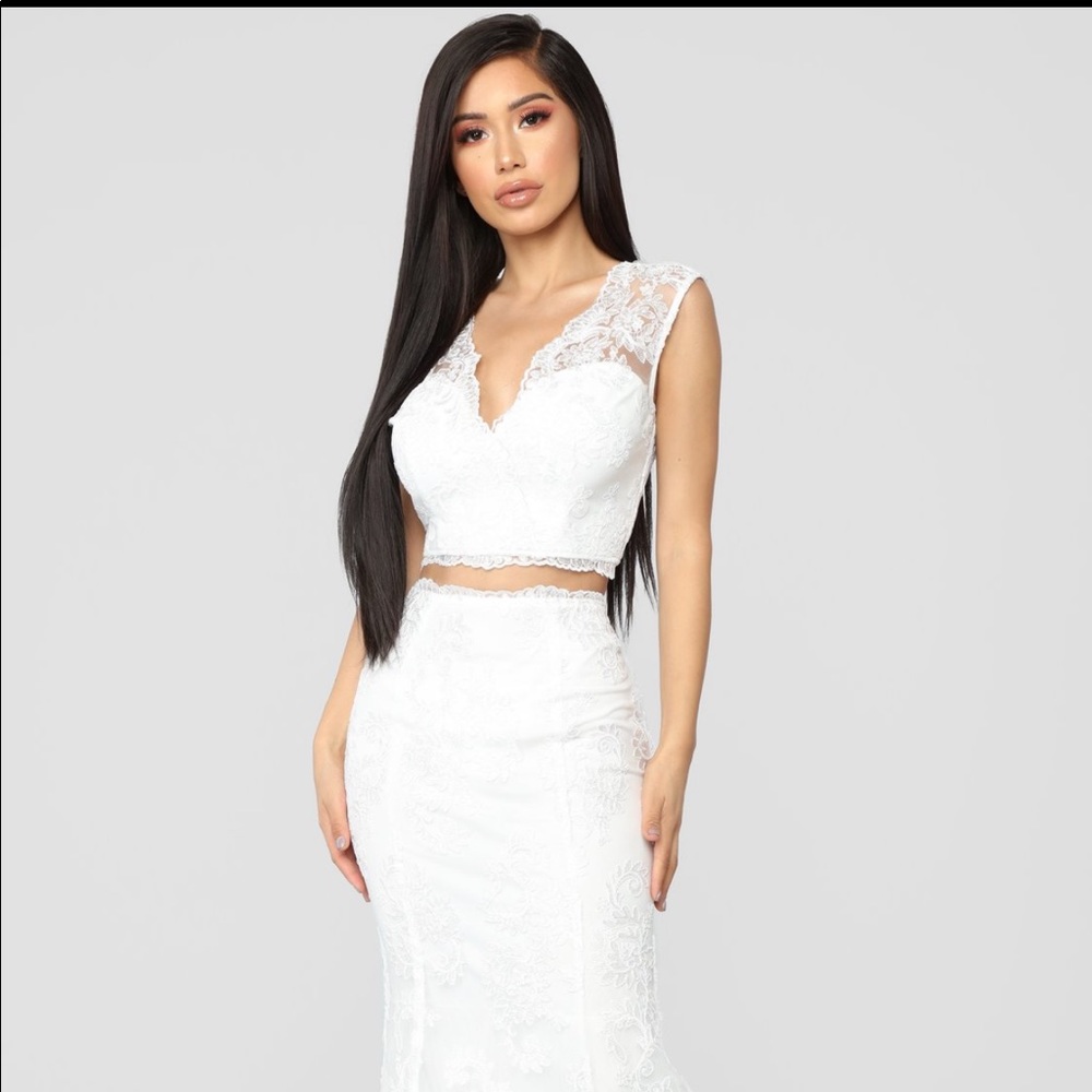 FASHION NOVA - Sweet Lover Lace Skirt Set 🤍